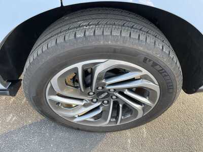 2025 Lincoln Navigator, $93000.00. Photo 9