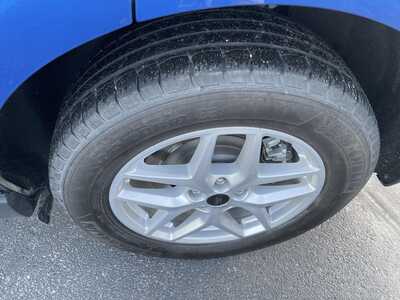 2024 Ford Edge, $28999.00. Photo 9