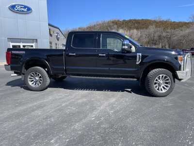 2020 Ford F350 Crew Cab, $37799.00. Photo 2