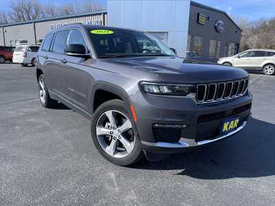 2021 Jeep Grand Cherokee L, $25999.00. Photo 3
