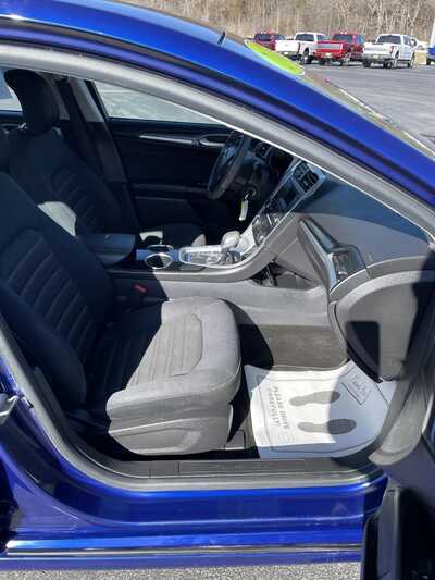 2013 Ford Fusion, $7799.00. Photo 11