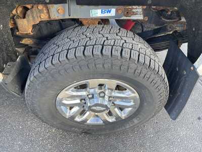 2019 Chevrolet 3500 Crew Cab, $38799.00. Photo 10