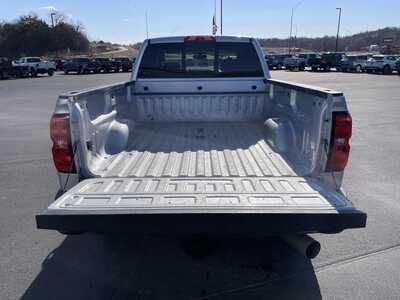 2019 Chevrolet 3500 Crew Cab, $38799.00. Photo 9