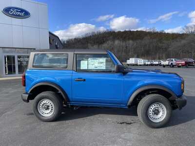 2026 Ford Bronco, $46640.00. Photo 10
