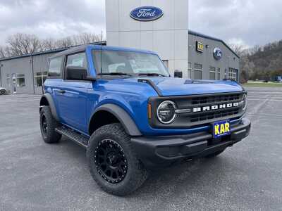 2026 Ford Bronco, $46640.00. Photo 3