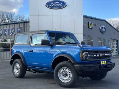 2026 Ford Bronco, $46640.00. Photo 9