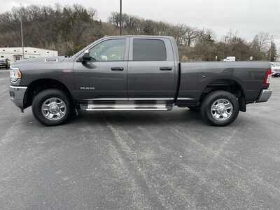 2022 RAM 2500 Crew Cab, $29899.00. Photo 6