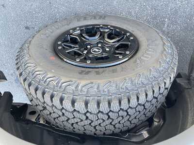 2026 Ford Bronco, $59314.00. Photo 9
