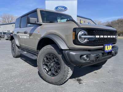 2026 Ford Bronco, $57336.00. Photo 3