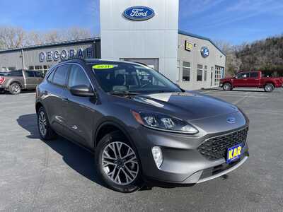 2021 Ford Escape, $18000.00. Photo 3