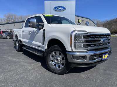 2023 Ford F350 Crew Cab, $63000.00. Photo 3