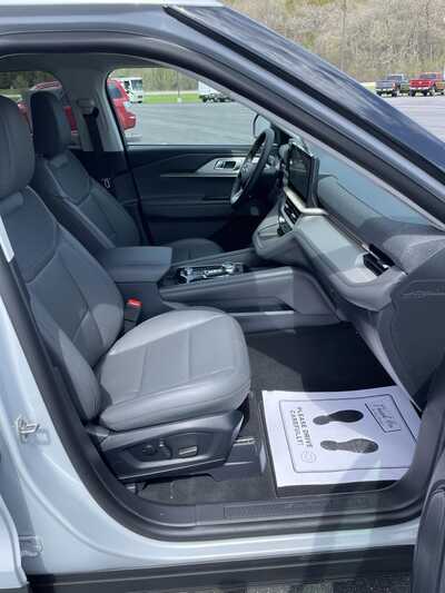 2026 Ford Explorer, $44969.00. Photo 12