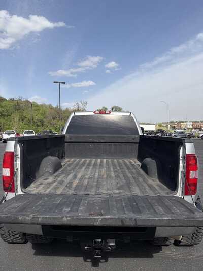 2011 Chevrolet 3500 Crew Cab, $35899.00. Photo 7
