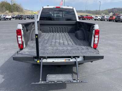 2022 Ford F250 Crew Cab, $54000.00. Photo 10