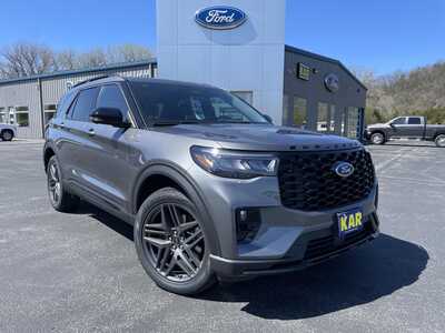 2026 Ford Explorer, $49246.00. Photo 3