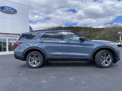 2026 Ford Explorer, $48348.48. Photo 2