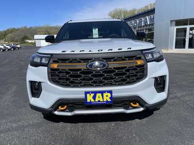 2026 Ford Explorer, $57781.00. Photo 4