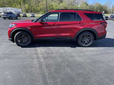 2026 Ford Explorer, $57721.00. Photo 6