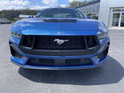 2024 Ford Mustang, $46000.00. Photo 4