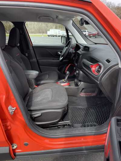 2021 Jeep Renegade, $18299.00. Photo 12