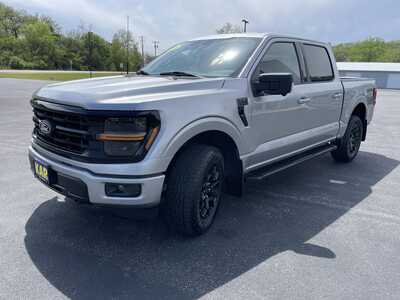 2024 Ford F150 Crew Cab, $38000.00. Photo 5