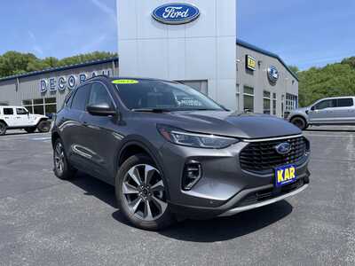 2023 Ford Escape, $30000.00. Photo 3