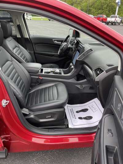 2022 Ford Edge, $29999.00. Photo 12