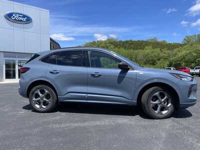 2024 Ford Escape, $27000.00. Photo 2