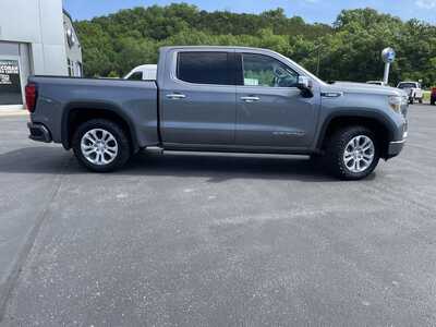 2021 GMC 1500 Crew Cab, $28599.00. Photo 2