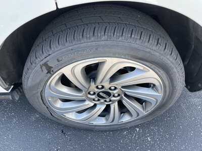 2022 Lincoln Navigator, $55799.00. Photo 9