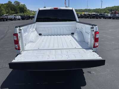 2023 Ford F150 Crew Cab, $38000.00. Photo 9
