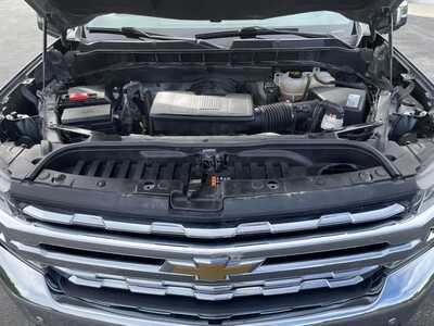 2020 Chevrolet 1500 Crew Cab, $25299.00. Photo 12