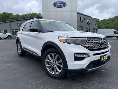 2024 Ford Explorer, $34199.00. Photo 3