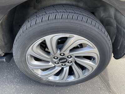 2023 Lincoln Navigator, $63899.00. Photo 9