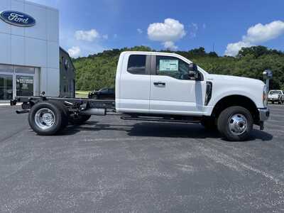 2026 Ford F350 Ext Cab, $61895.00. Photo 2