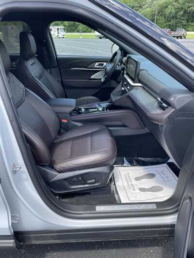 2025 Ford Explorer, $0.00. Photo 12