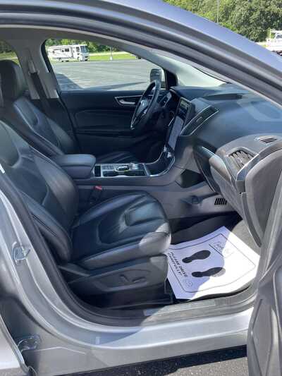 2022 Ford Edge, $21799.00. Photo 12