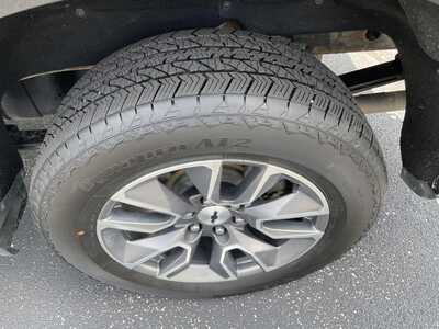 2021 Chevrolet 1500 Crew Cab, $25000.00. Photo 11