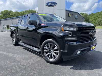 2021 Chevrolet 1500 Crew Cab, $25000.00. Photo 3