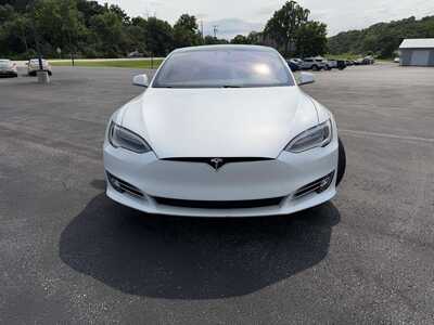 2019 Tesla Model S, $27000.00. Photo 3