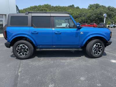 2023 Ford Bronco, $43899.00. Photo 2