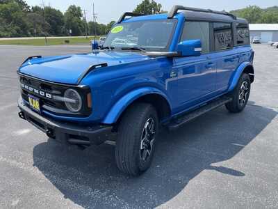 2023 Ford Bronco, $43899.00. Photo 5