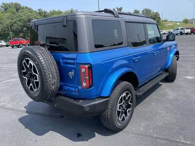 2023 Ford Bronco, $43899.00. Photo 9