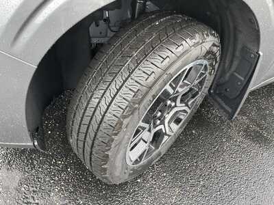 2026 Ford Maverick, $40982.50. Photo 12