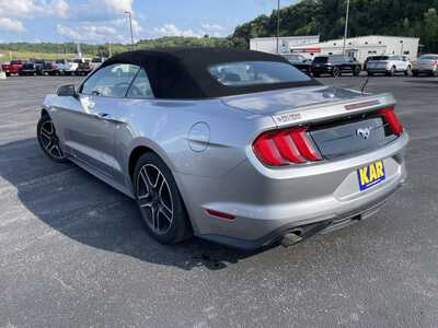 2020 Ford Mustang, $18000.00. Photo 7