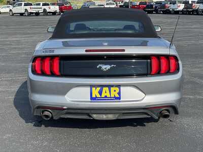 2020 Ford Mustang, $18000.00. Photo 8