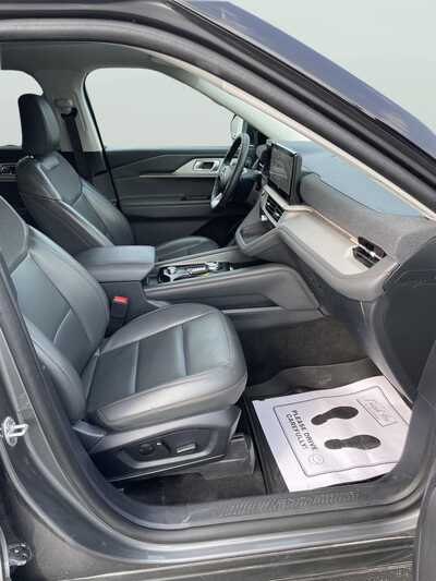 2025 Ford Explorer, $37899. Photo 11