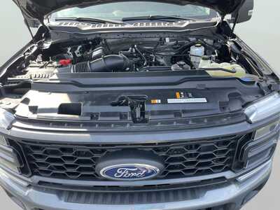 2023 Ford F250 Crew Cab, $43000.00. Photo 11