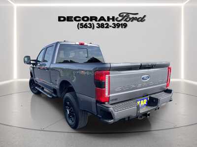 2023 Ford F250 Crew Cab, $43000.00. Photo 5