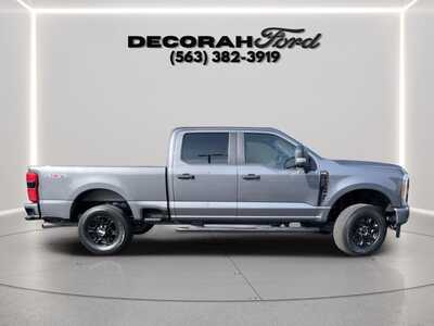 2023 Ford F250 Crew Cab, $43000.00. Photo 8